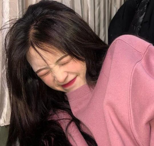 最新個(gè)性女生頭像，小巷深處的獨(dú)特風(fēng)尚風(fēng)采