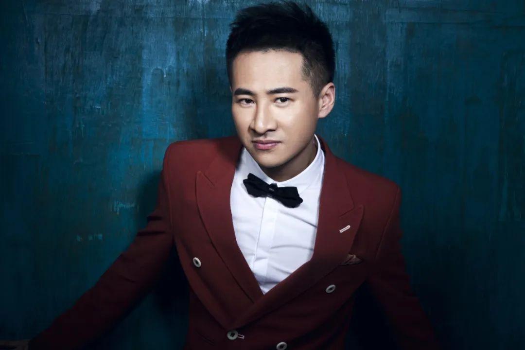 海明威的最新動態(tài)，音樂、學(xué)習(xí)與成長的勵志之旅揭秘