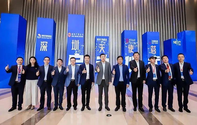 探索小巷獨特風情小店，最新租房信息一網(wǎng)打盡！