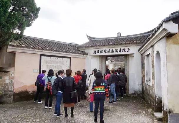 湖南南縣道場，科技革新之旅，體驗高科技魅力