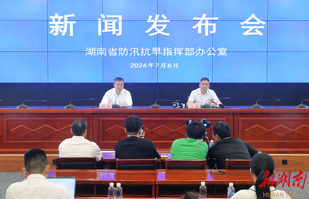 長沙防汛最新動(dòng)態(tài)，汛期中的勵(lì)志篇章，自信面對(duì)挑戰(zhàn)，笑對(duì)困難成就夢想