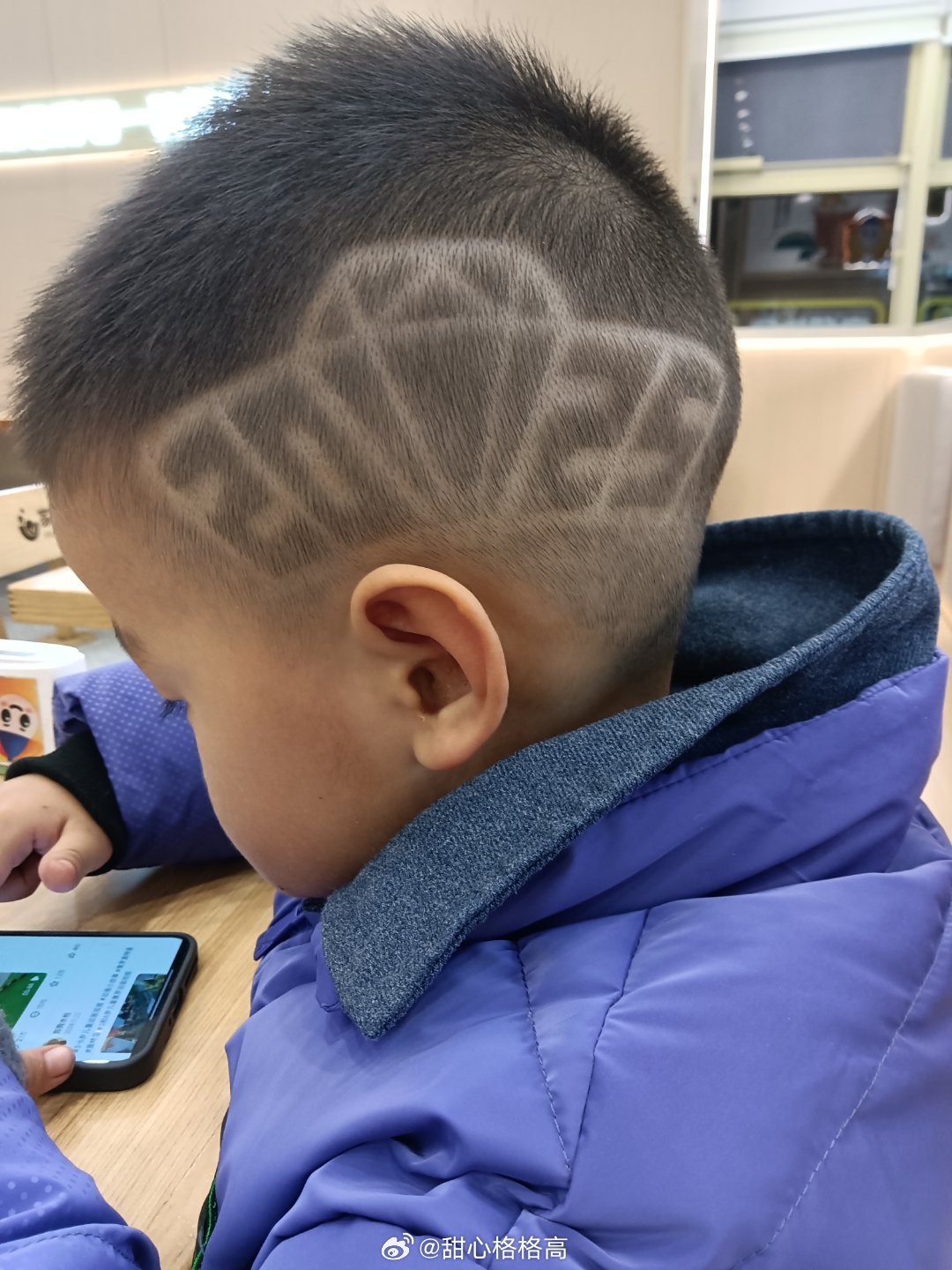 小杰的潮流之旅，最新兒童發(fā)型男的友情故事與發(fā)型風采