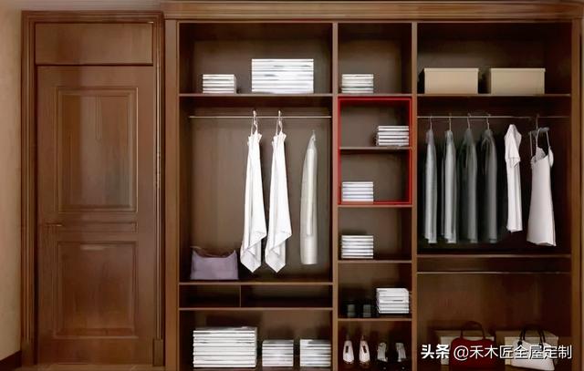 最新衣柜格局揭秘，探索秘密，感受溫馨故事