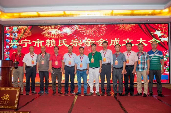 賴氏最新動(dòng)態(tài)引領(lǐng)科技潮流，重塑未來生活體驗(yàn)新篇章