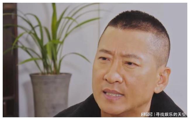 周杰最新?tīng)顩r，事業(yè)與生活多維解讀揭秘！