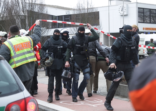 德國槍擊事件最新動(dòng)態(tài)，變化中的力量與學(xué)習(xí)帶來的自信與成就感