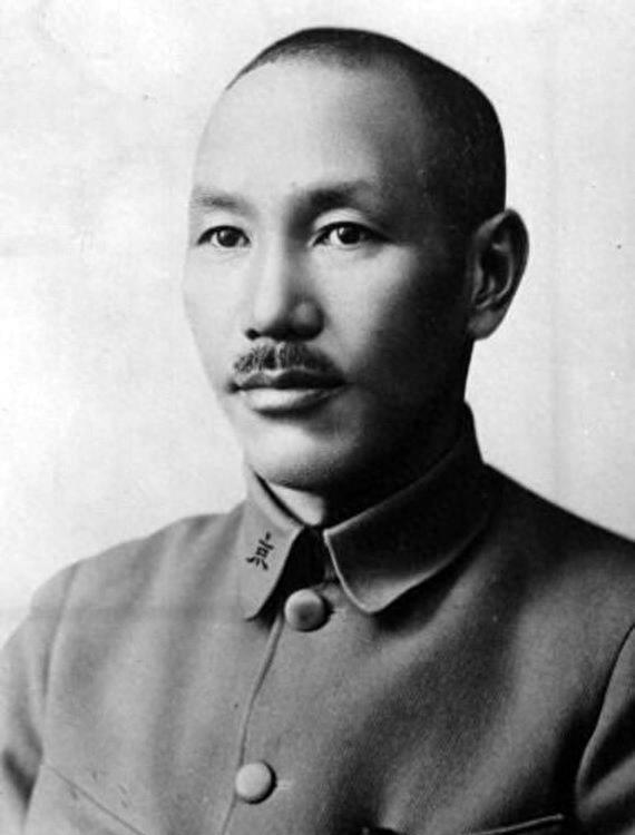 權(quán)力風(fēng)云掀起熱議風(fēng)暴，最新動態(tài)引領(lǐng)討論潮流