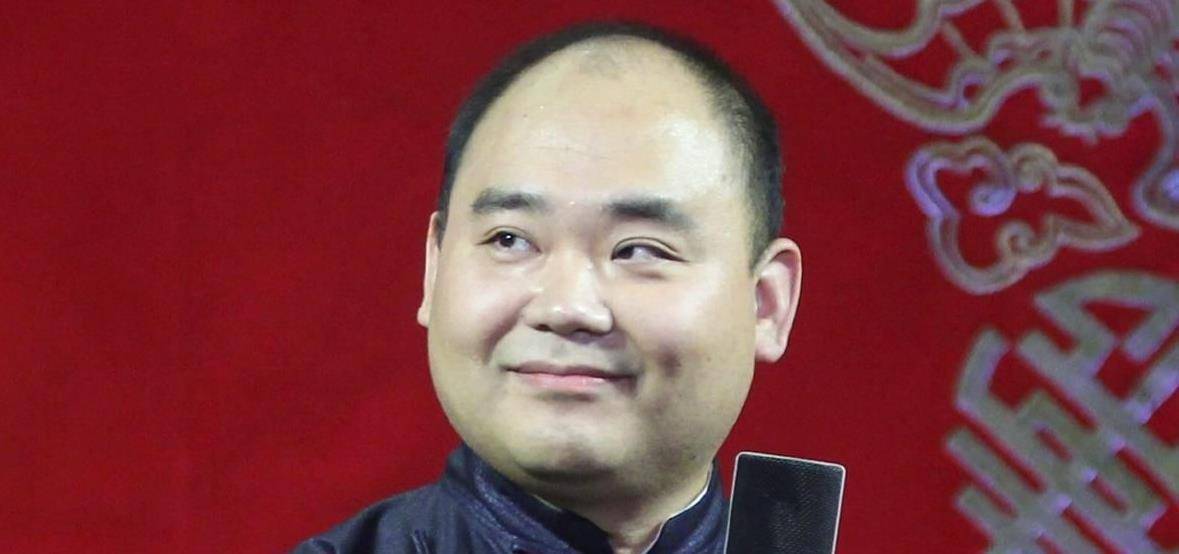 侯震最新，自然美景之旅，探尋內(nèi)心平和之地