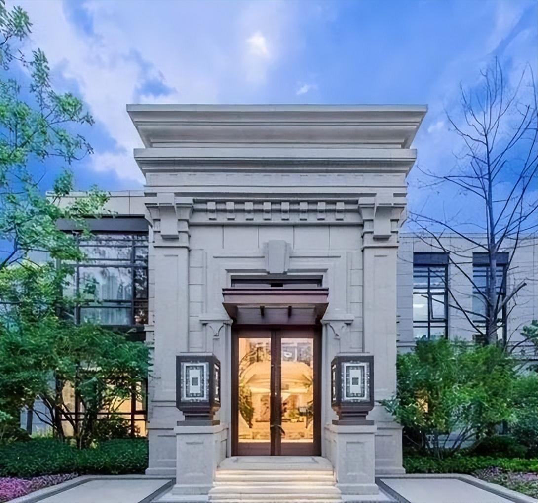 時(shí)代變遷的象征，最新大門(mén)的開(kāi)啟