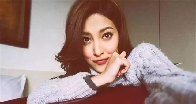 粵語最新女，小巷美食秘境探索