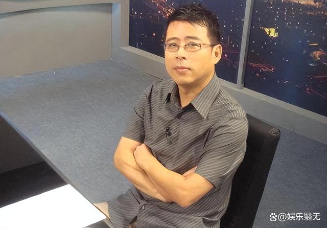 阿丘最新微博，社交媒體時代的言論自由與責(zé)任探討