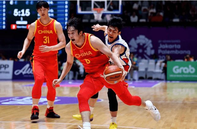 揭秘籃球愛好者隱藏寶藏的特色小店，最新國(guó)家隊(duì)籃球與小巷中的籃球奇緣