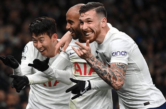 英超熱刺最新排名，探尋自然美景之旅，尋找內(nèi)心的寧?kù)o與平和。