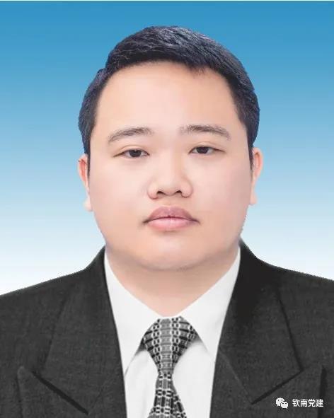 科技革新引領(lǐng)未來，最新區(qū)干部任職公示揭示智慧藍(lán)圖