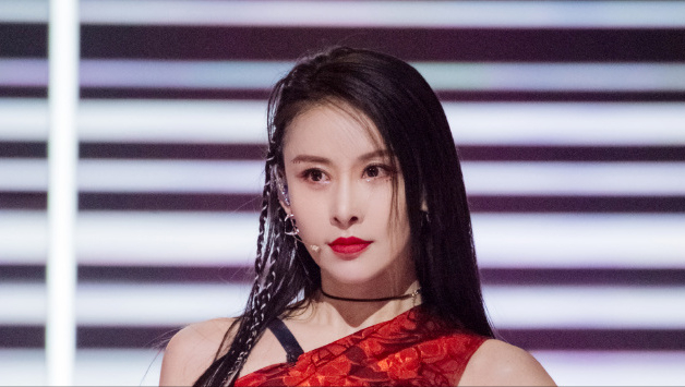 浪姐最新淘汰名單，變化中成長，自信成就輝煌之路