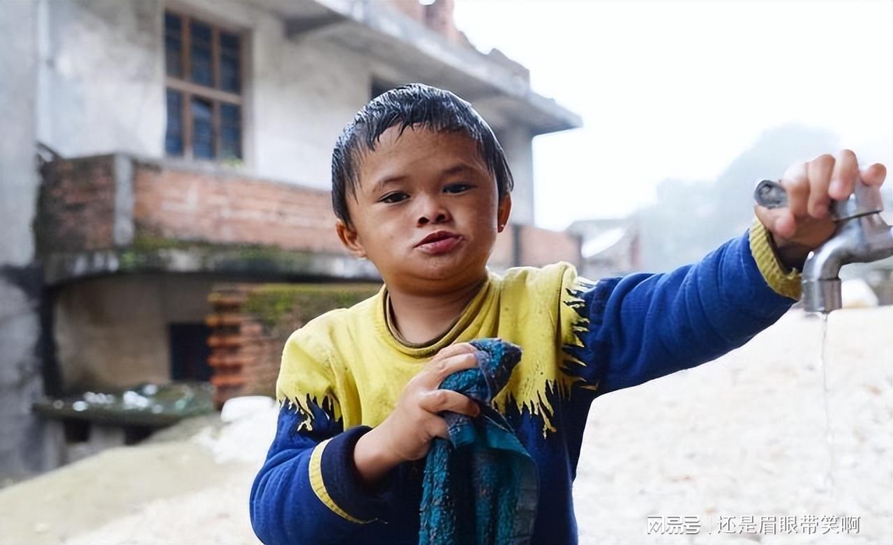 范小勤的最新現(xiàn)狀，勵(lì)志人生的自信之光閃耀前行