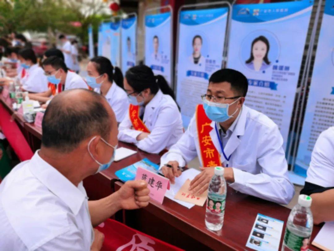 成都華西疫情最新通報(bào)，小巷深處的獨(dú)特風(fēng)味與抗疫進(jìn)展