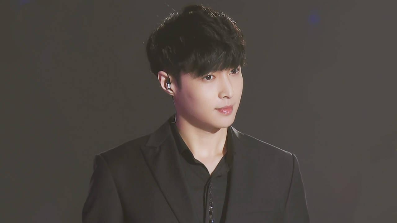 張藝興最新動(dòng)態(tài)更新，揭秘他的最新狀況